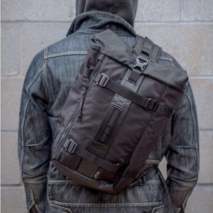 Icon One Thousand Slingbag